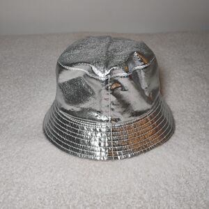 Silver Metallic  Bucket Hat Nwt '80s Retro Hip Hop Breakdance Party Paris Sz OS